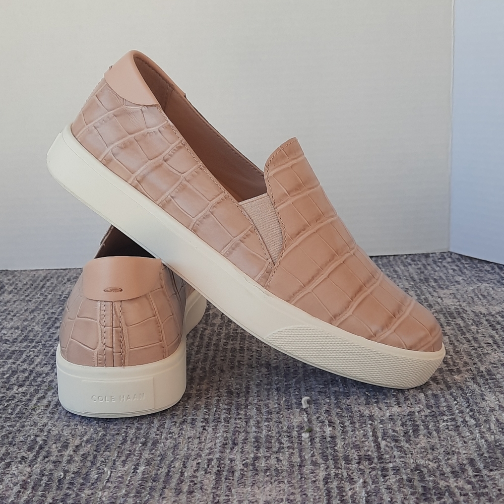 Cole Haan sz 7.5 Rose Pink Grand OS Croc Sneaker